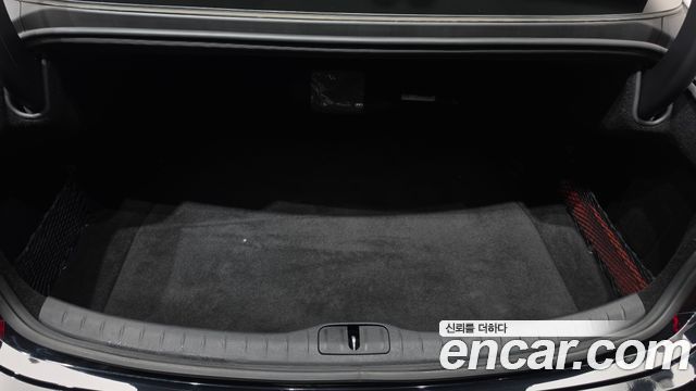 Genesis G80 2022 — photo 26