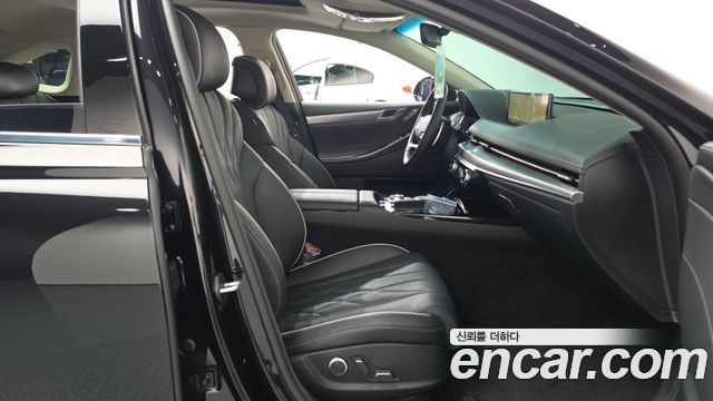 Genesis G80 2022 — photo 16