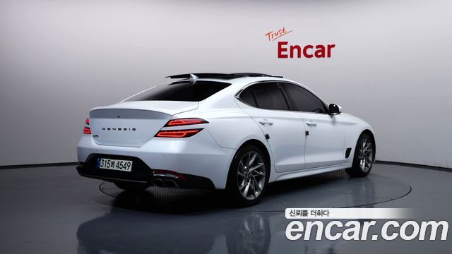 Genesis G70 2021 — photo 2