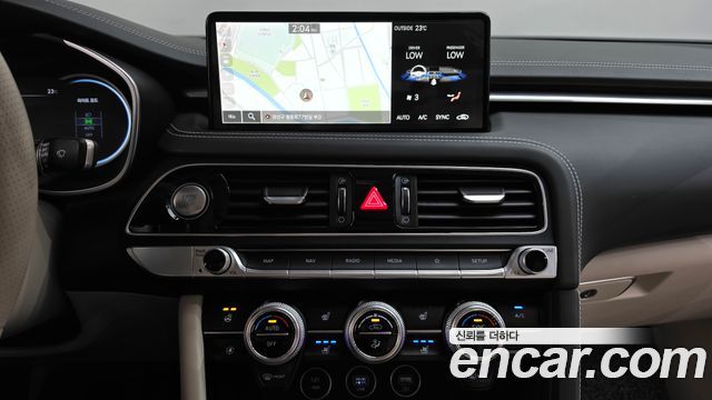 Genesis G70 2021 — photo 18