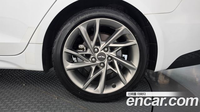 Genesis G70 2021 — photo 7
