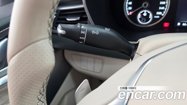 Genesis G70 2021 — photo 29