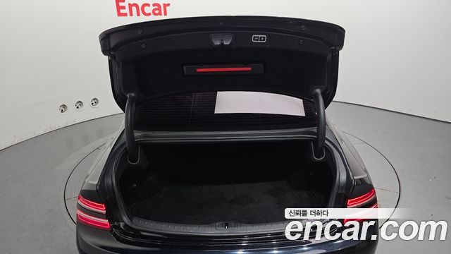 Genesis G80 2021 — photo 20