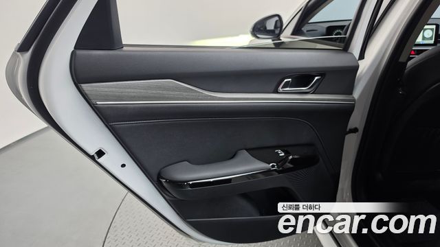 Kia K5 2026 — photo 15