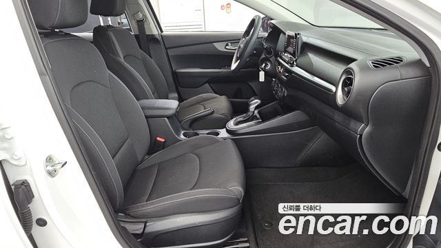 Kia K3 2020 — photo 12
