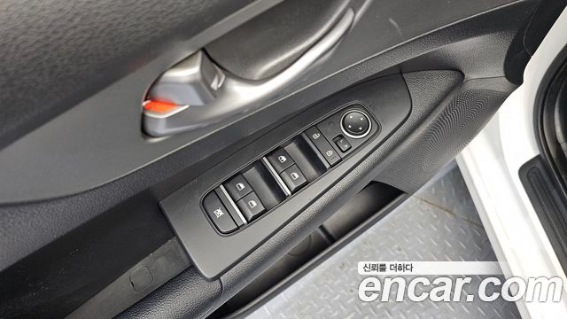 Kia K3 2020 — photo 13