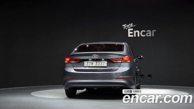 Hyundai AVANTE 2016 — photo 4