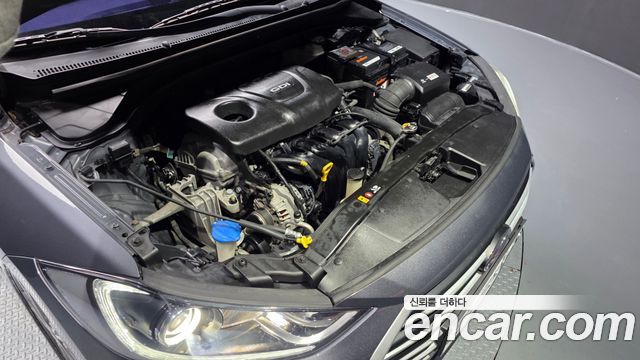 Hyundai AVANTE 2016 — photo 6