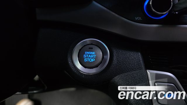 Hyundai AVANTE 2016 — photo 25