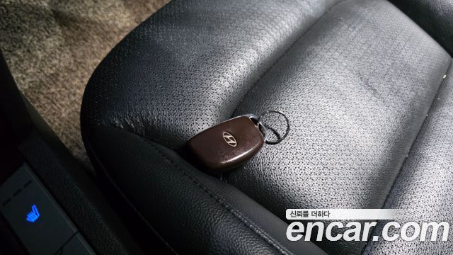 Hyundai AVANTE 2016 — photo 28