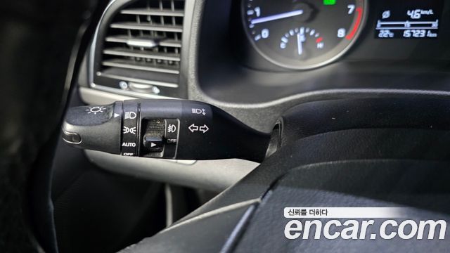 Hyundai AVANTE 2016 — photo 30