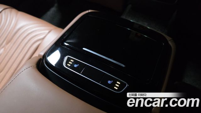Genesis G80 2021 — photo 27