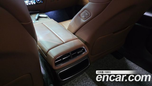 Genesis G80 2021 — photo 28