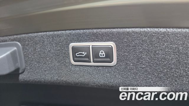 Genesis G80 2021 — photo 30