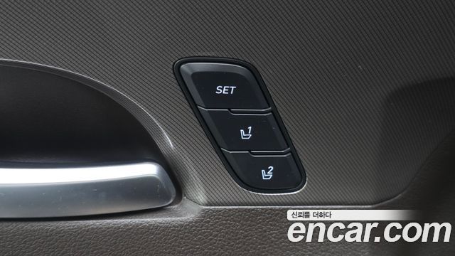 Hyundai Santafe 2019 — photo 19