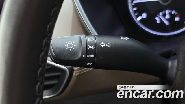 Hyundai Santafe 2019 — photo 23