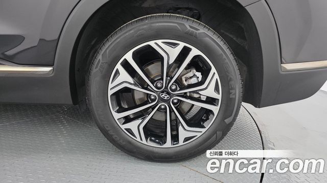 Hyundai Santafe 2019 — photo 7