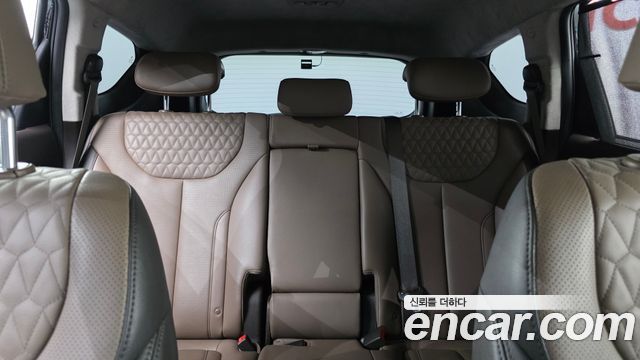 Hyundai Santafe 2019 — photo 35