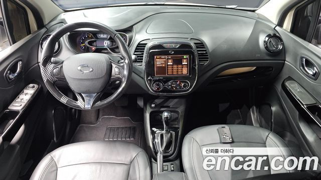 Renault Korea QM3 2016 — photo 10