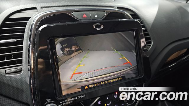 Renault Korea QM3 2016 — photo 20