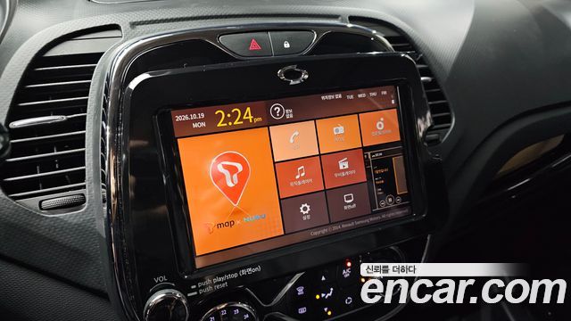 Renault Korea QM3 2016 — photo 21