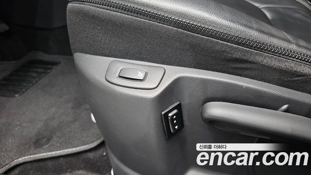 Renault Korea QM3 2016 — photo 33