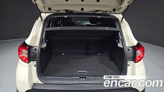 Renault Korea QM3 2016 — photo 35