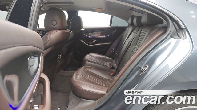 Mercedes-Benz CLS-Class 2019 — photo 18