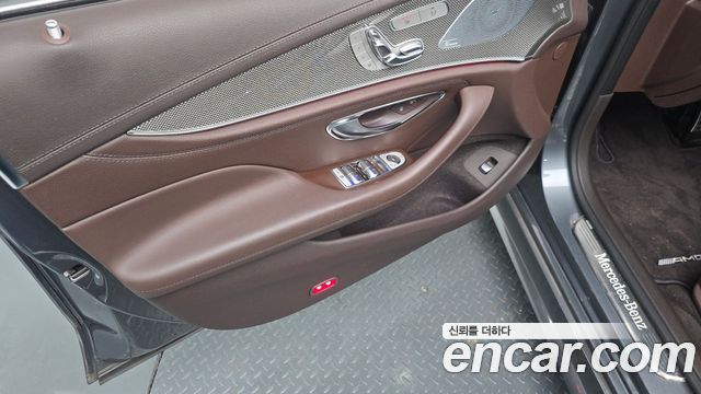 Mercedes-Benz CLS-Class 2019 — photo 14