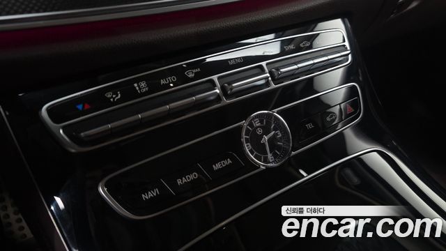 Mercedes-Benz CLS-Class 2019 — photo 26