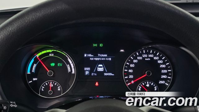 Kia K5 2020 — photo 11
