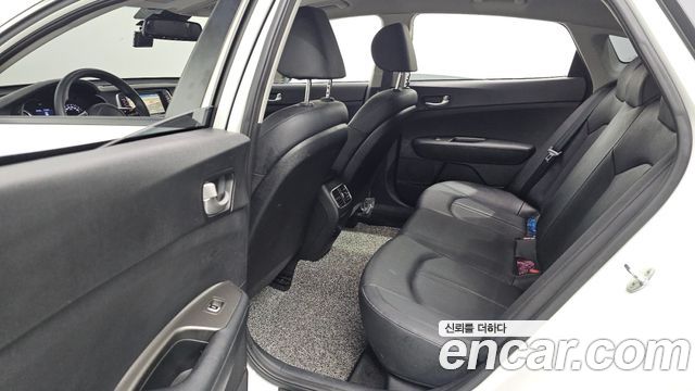 Kia K5 2020 — photo 17
