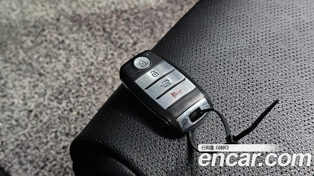 Kia K5 2020 — photo 33