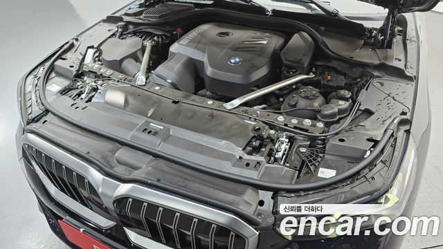 BMW 5-Series 2025 — photo 6