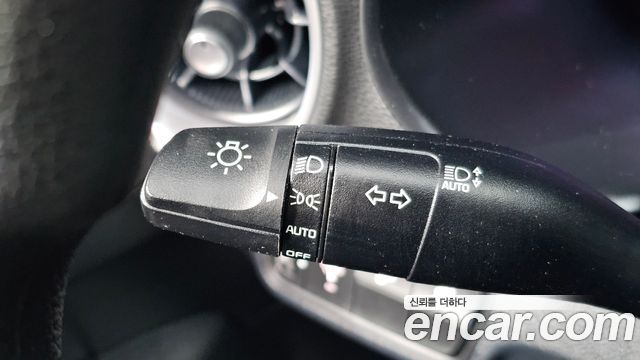 Kia K3 2022 — photo 29