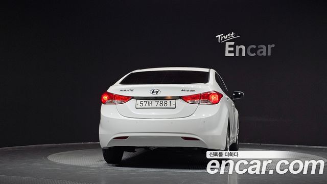 Hyundai AVANTE 2011 — photo 4