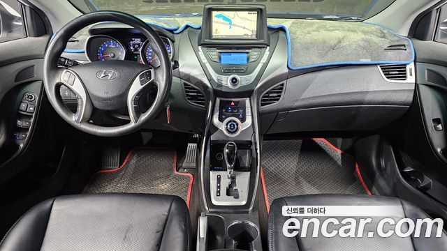 Hyundai AVANTE 2011 — photo 7