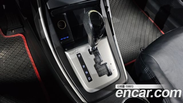 Hyundai AVANTE 2011 — photo 9