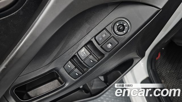 Hyundai AVANTE 2011 — photo 12