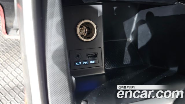 Hyundai AVANTE 2011 — photo 18