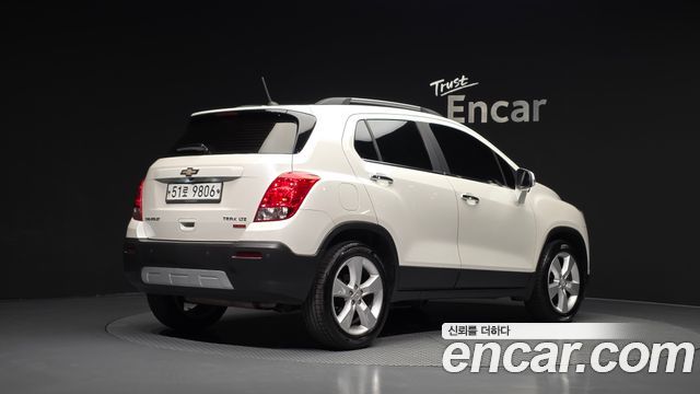 Chevrolet Korea Trax 2014 — photo 2