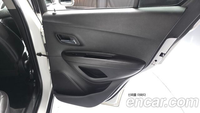 Chevrolet Korea Trax 2014 — photo 15