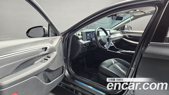 Hyundai Sonata 2025 — photo 13