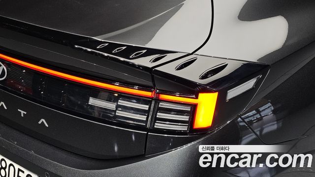 Hyundai Sonata 2025 — photo 9