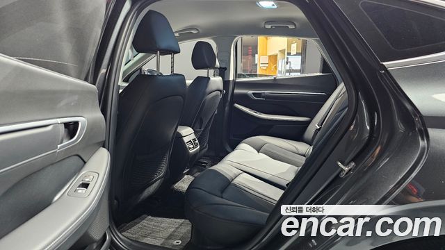 Hyundai Sonata 2025 — photo 16