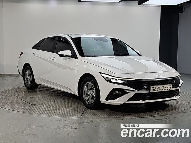 Hyundai AVANTE 2024 — photo 2