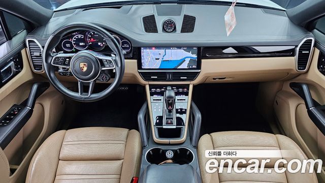 Porsche Cayenne 2020 — photo 10