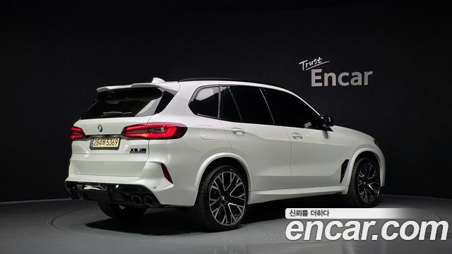 BMW X5M 2021 — photo 2