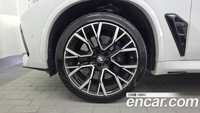 BMW X5M 2021 — photo 5