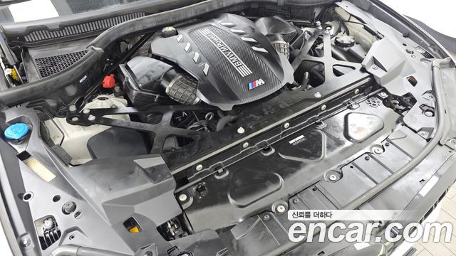 BMW X5M 2021 — photo 6